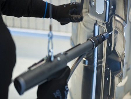 車身鉚接 車身鉚接